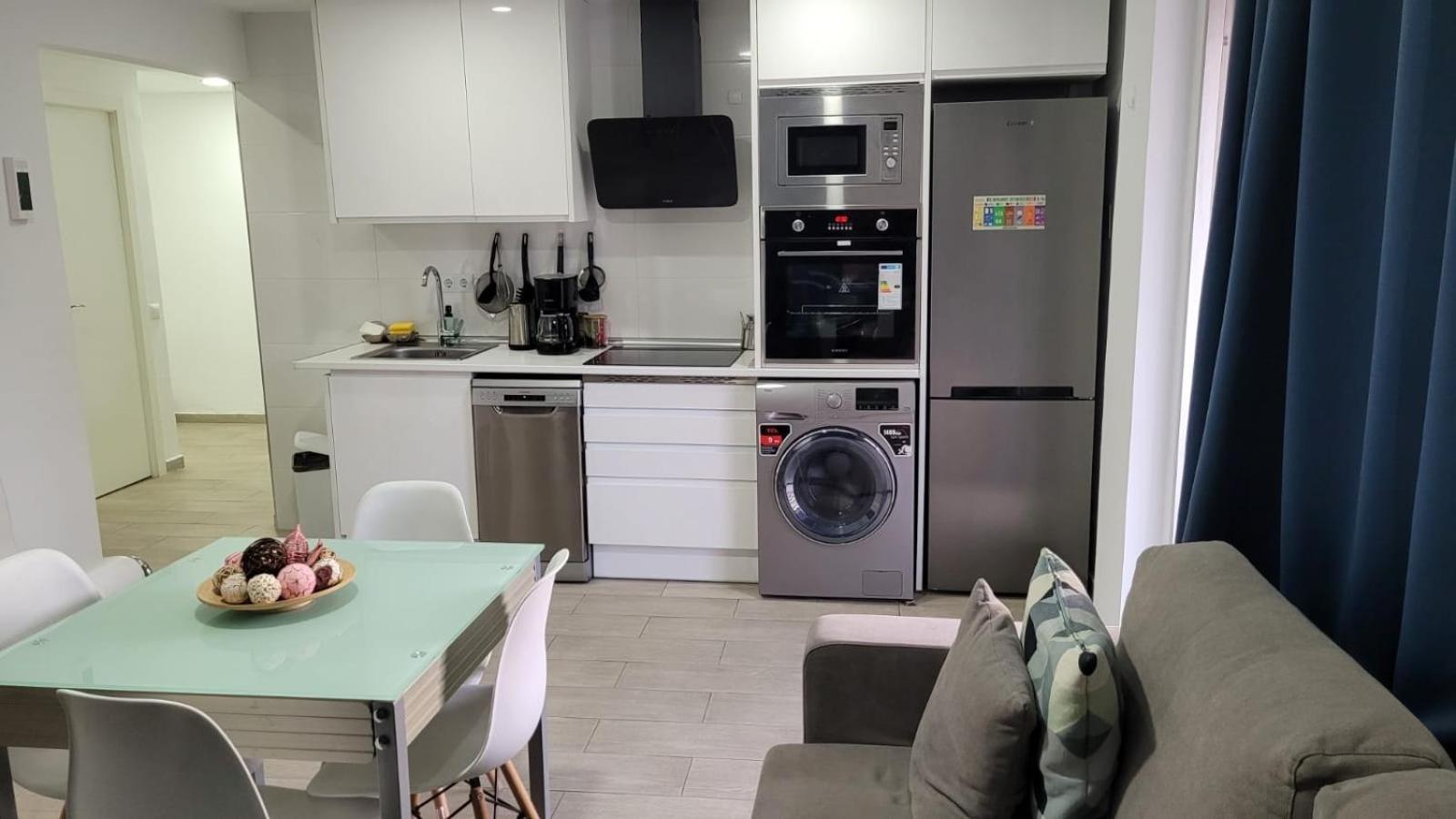 Apartamento Habana Бенидорм Экстерьер фото